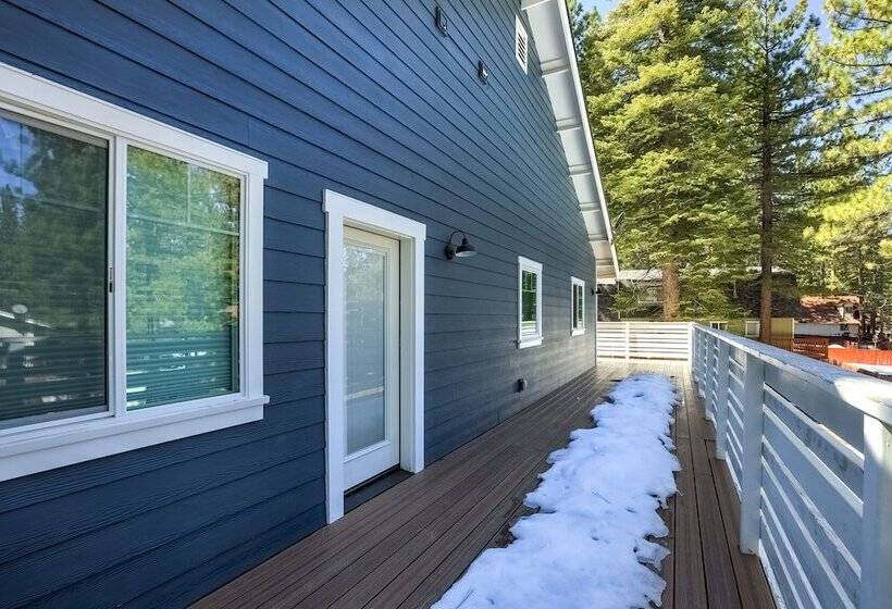 Amachen Cabin   Pet & Family Friendly   Woof Woof!