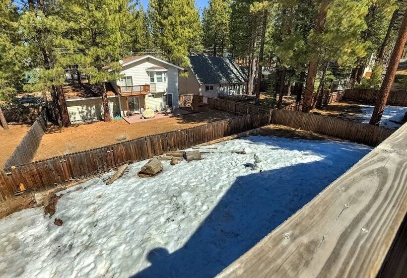 Amachen Cabin   Pet & Family Friendly   Woof Woof!