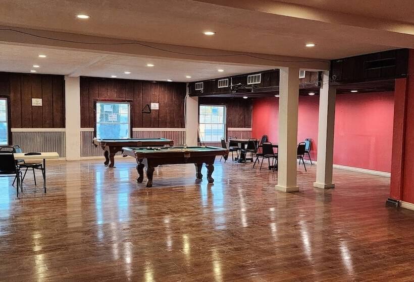 B&j Hotel And Apartments