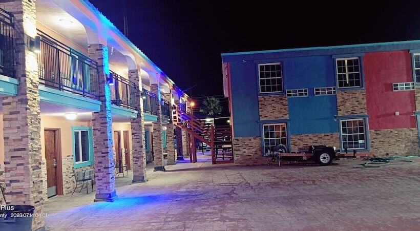 B&j Hotel And Apartments