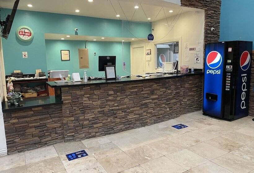 B&j Hotel And Apartments