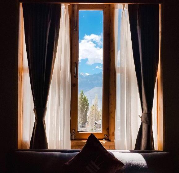 Chospa Hotel, Leh