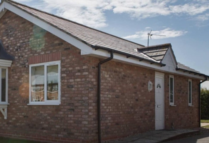 Luxury Dog Friendly Cottage Sleeps 4