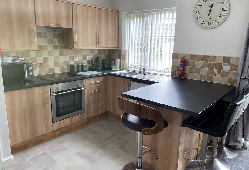 Luxury Dog Friendly Cottage Sleeps 4