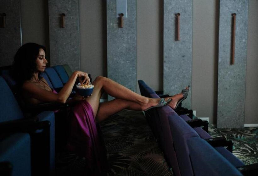 Отель El Vicenç De La Mar Adults Only Over 12