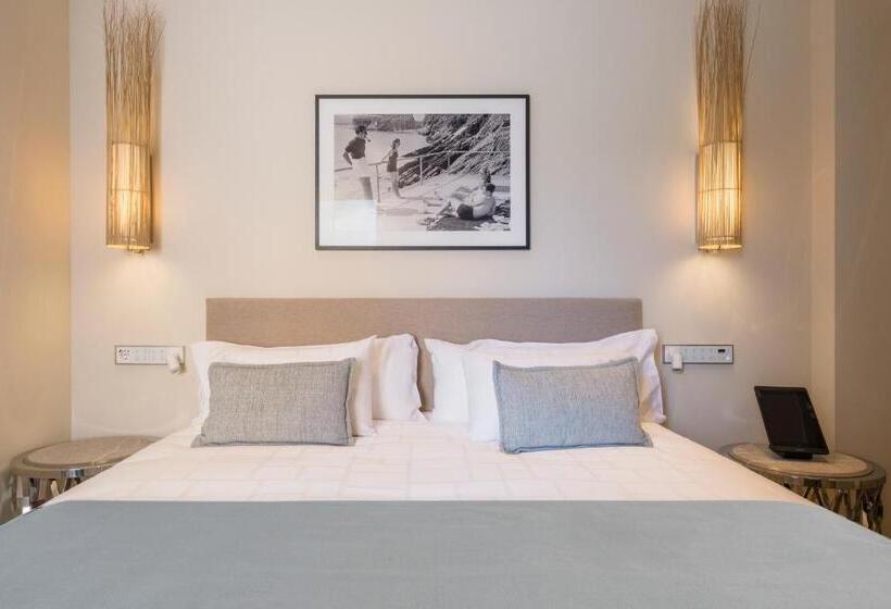 Отель El Vicenç De La Mar Adults Only Over 12