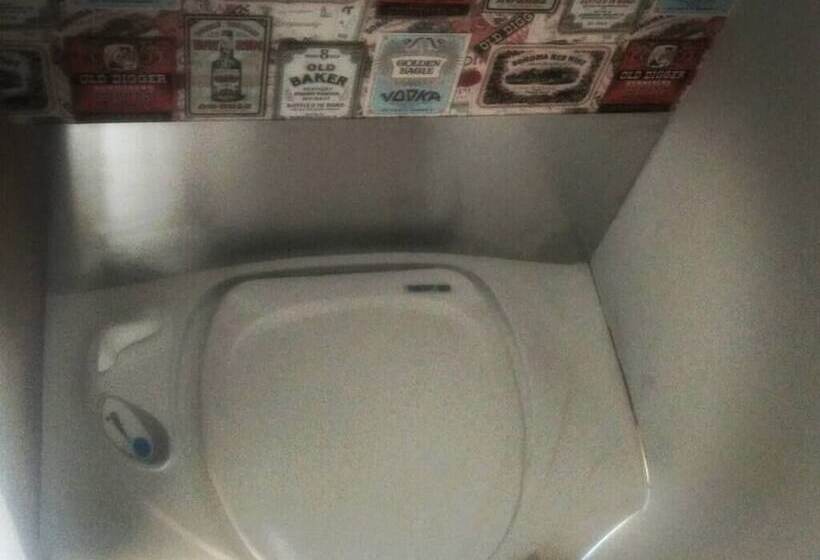 酒店 Gorgeous Horsebox At Glamp In Style In East Sussex