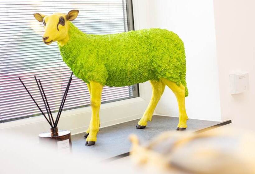 James  Place At Castle Cottage