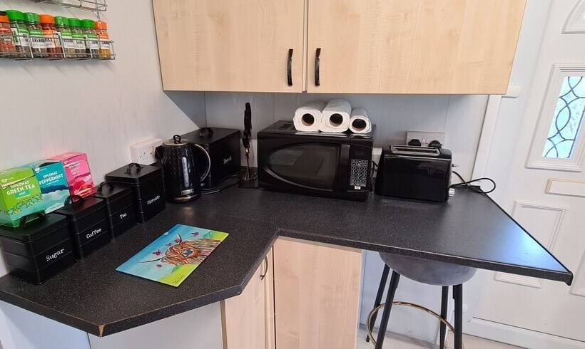 Modernised 1720s Cottage, Newton Stewart, Scotland