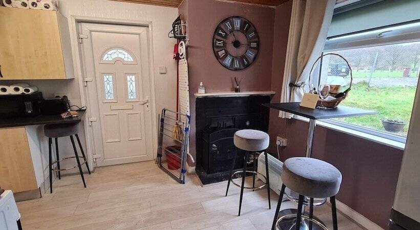 Modernised 1720s Cottage, Newton Stewart, Scotland