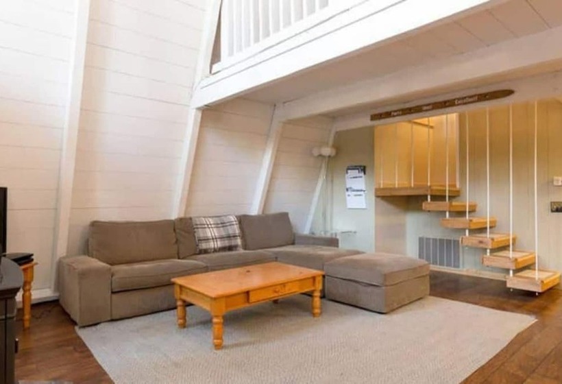 Northwoods Blvd 2   Zephyr