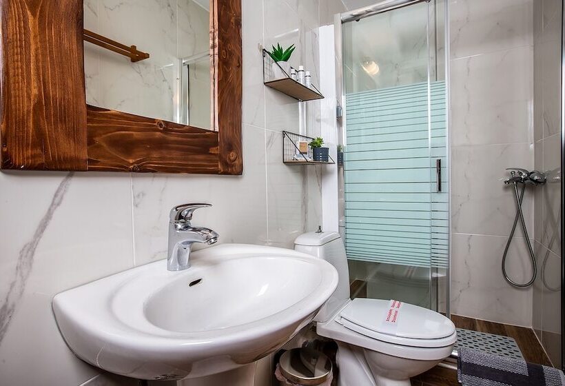 פנסיון La Noi Guesthouse