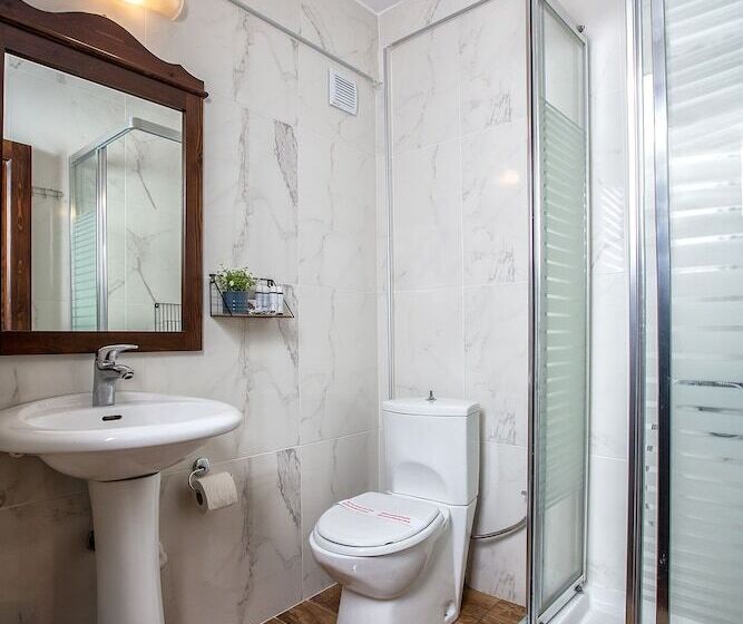 膳宿费 La Noi Guesthouse