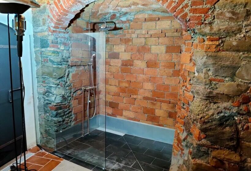 بنسيون Oasi Castellodilerma Nel Monferrato Panoramico Park Room