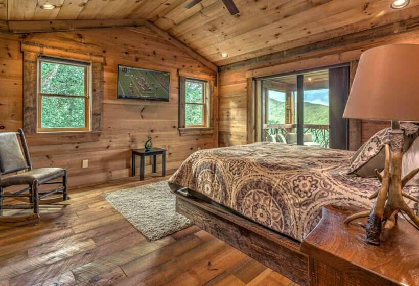 Rocknview Lodge By Escape To Blue Ridge