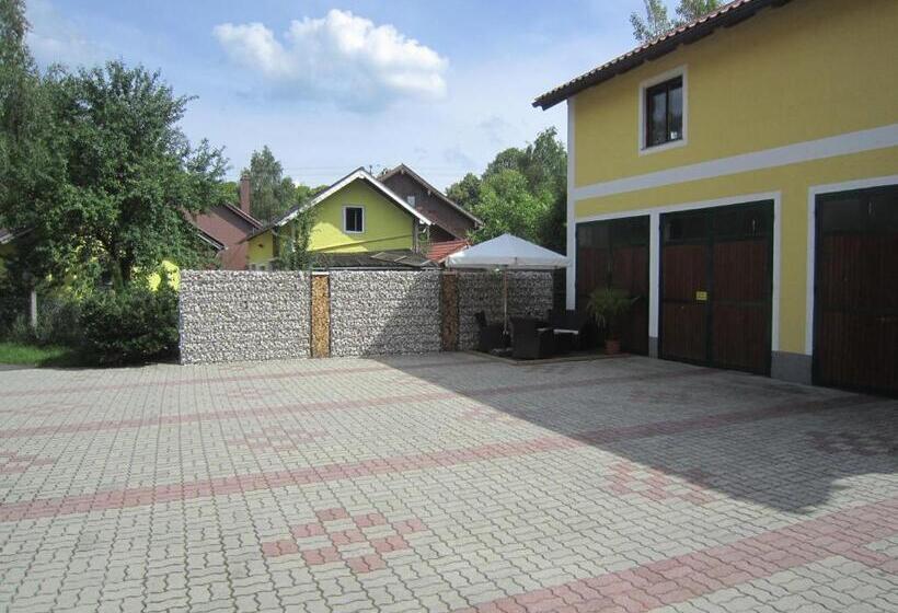 مبيت وإفطار Frühstückspension Kibler