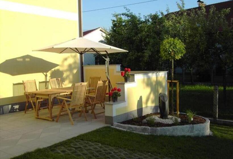 مبيت وإفطار Frühstückspension Kibler