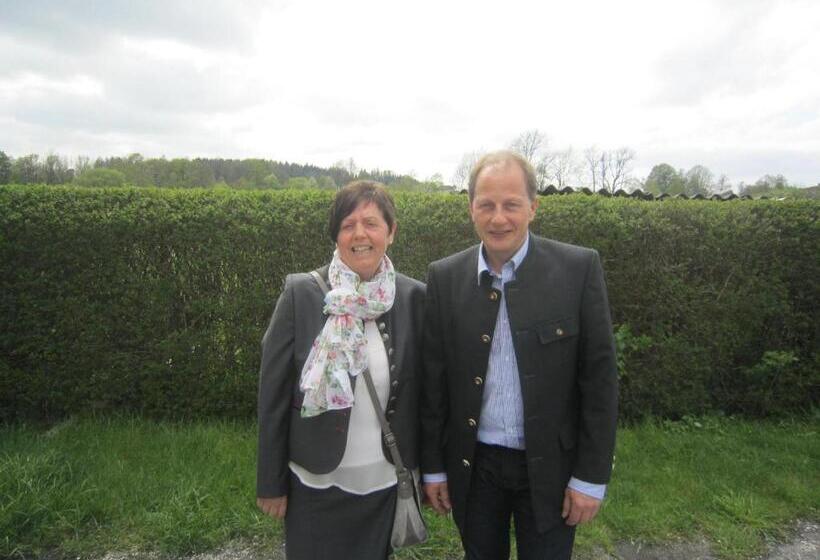 مبيت وإفطار Frühstückspension Kibler