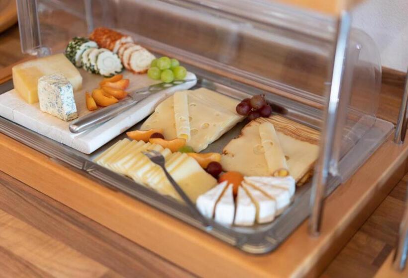 مبيت وإفطار Garni Oasis Loipersdorf