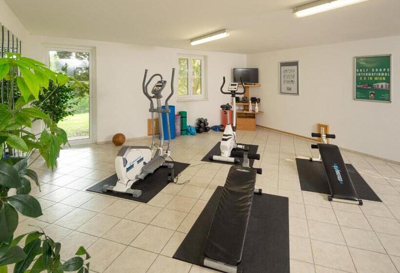 مبيت وإفطار Garni Oasis Loipersdorf