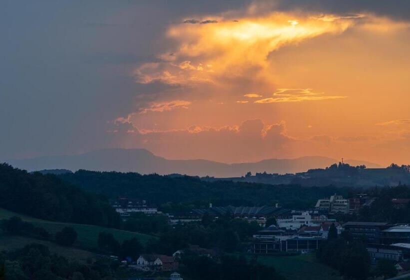 مبيت وإفطار Garni Oasis Loipersdorf