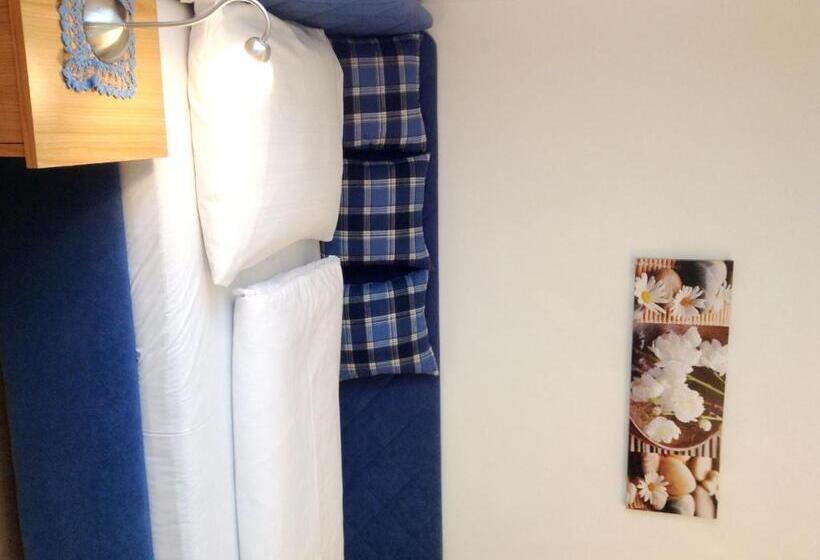 مبيت وإفطار Gasthof Pension Silvia