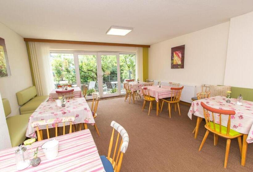 مبيت وإفطار Gästehaus Wulz Lesjak
