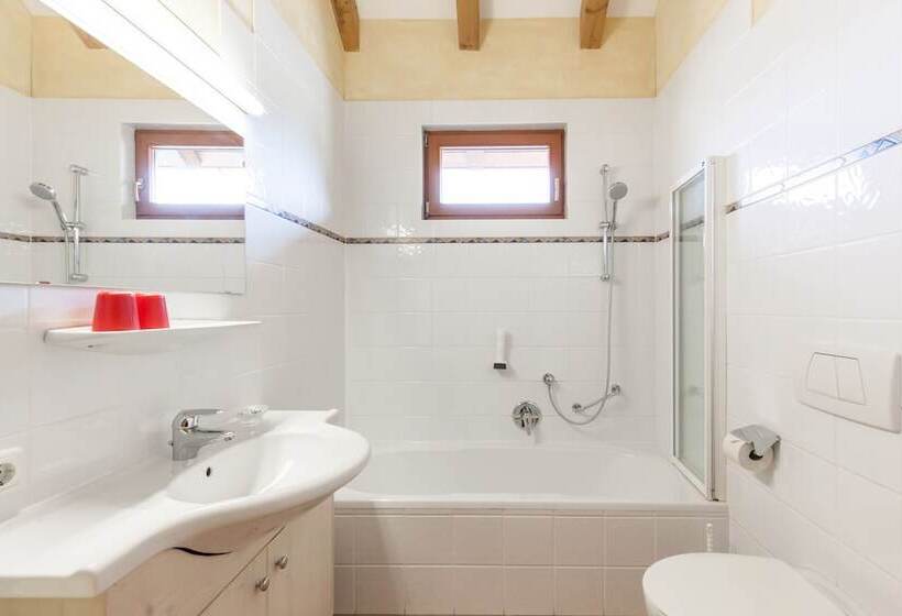 Bed and Breakfast Noichl’s Hotel Garni