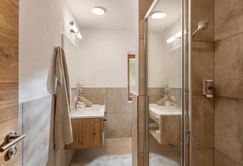 צימר Pension Gieringer