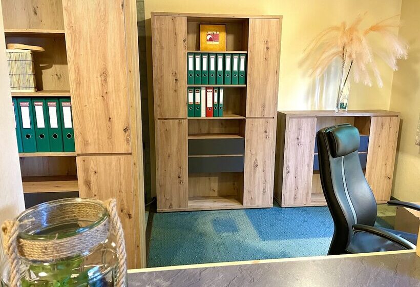 مبيت وإفطار Pension Thermenland