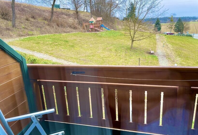 مبيت وإفطار Pension Thermenland