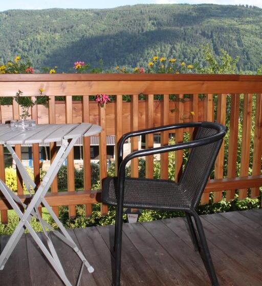 مبيت وإفطار Pension Wolf