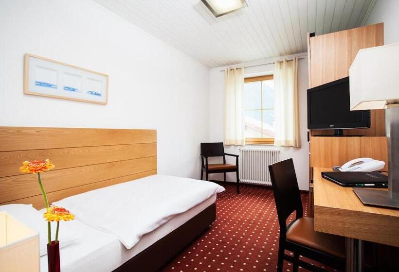 مبيت وإفطار .pension.golingen