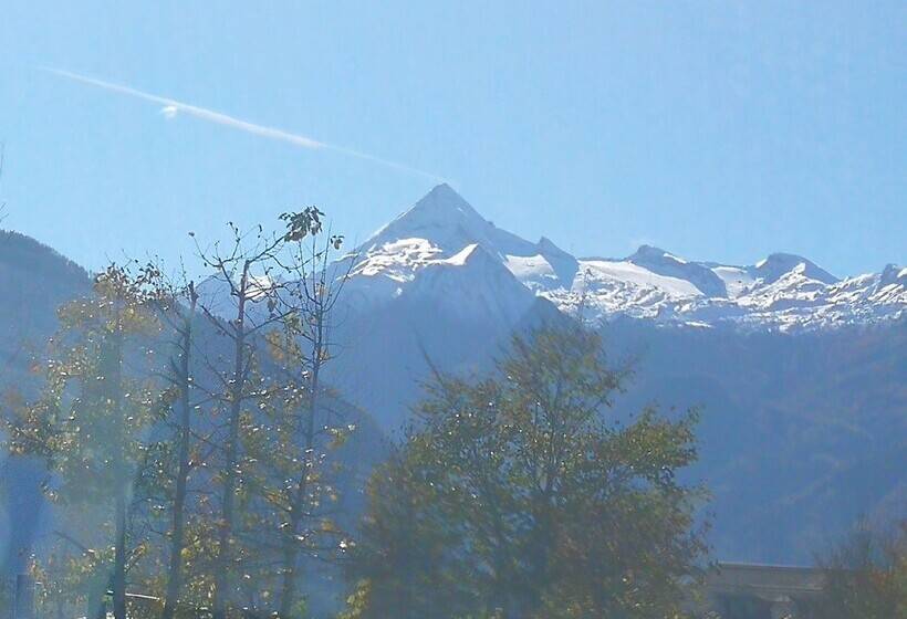 Bed and Breakfast Sportpension Thayer