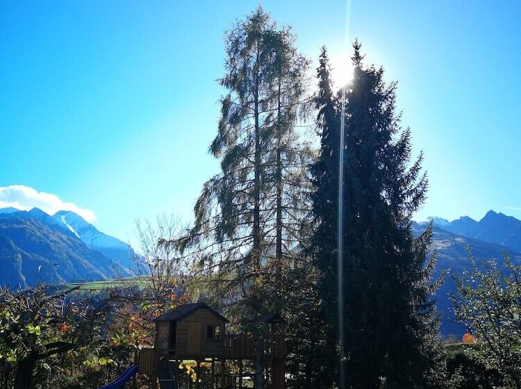 Bed and Breakfast Sportpension Thayer