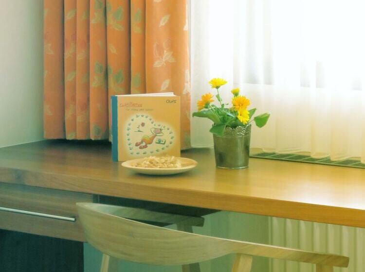 Bed and Breakfast Sportpension Thayer