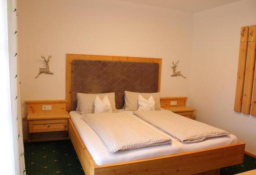 Bio Bauernhof Vordergrubenbach   Familie Oberascher