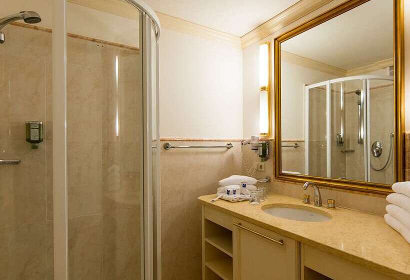 Falkensteiner Aktiv & Familienhotel Cristallo