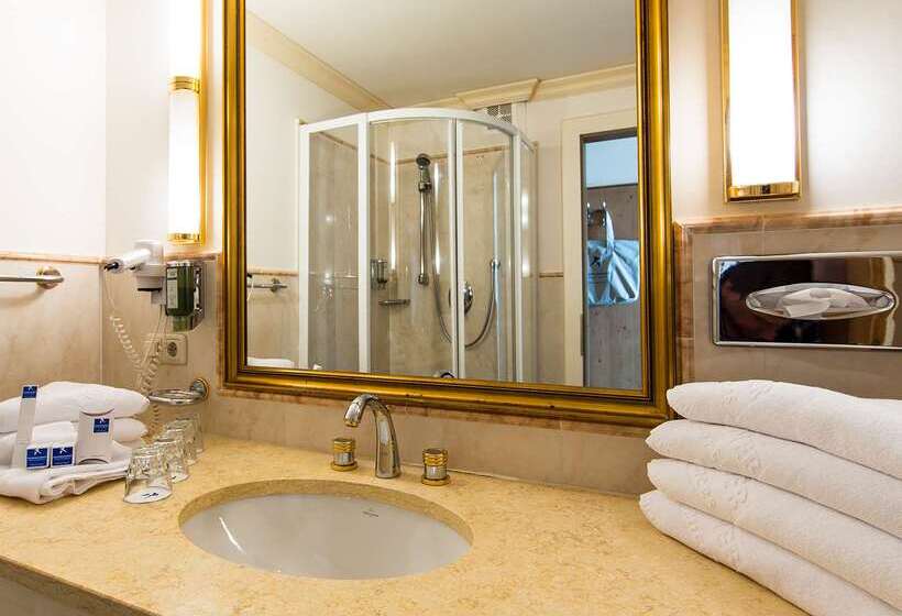 Falkensteiner Aktiv & Familienhotel Cristallo