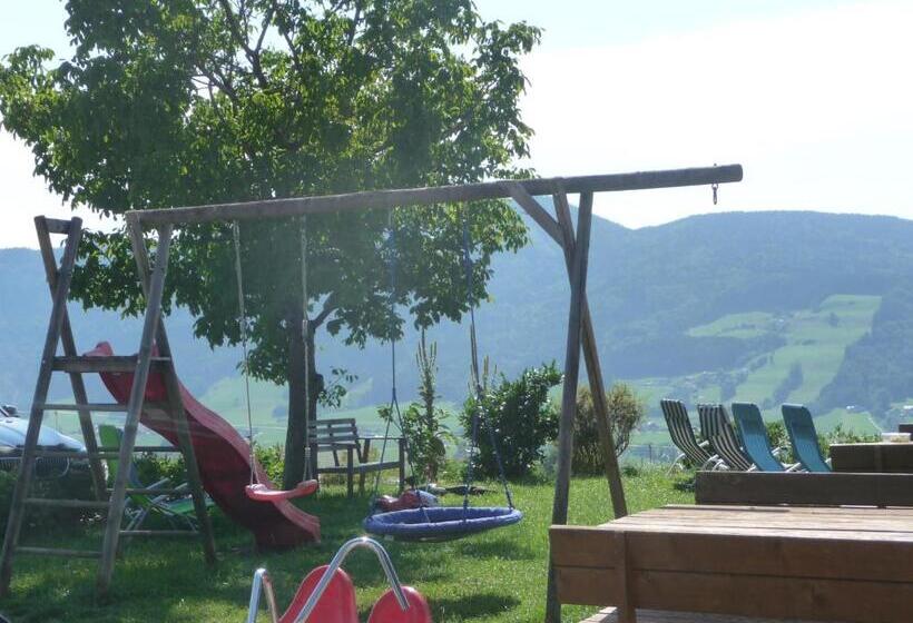 Familienferienhof Stabauer