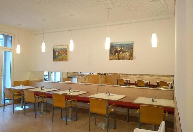 Haus Mobene   Hotel Garni