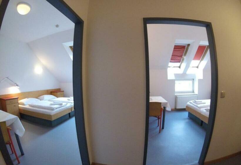 Haus Mobene   Hotel Garni