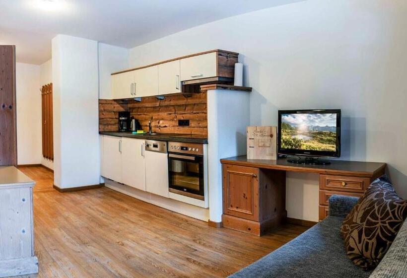 호텔 Almhof Reithof Pitztal