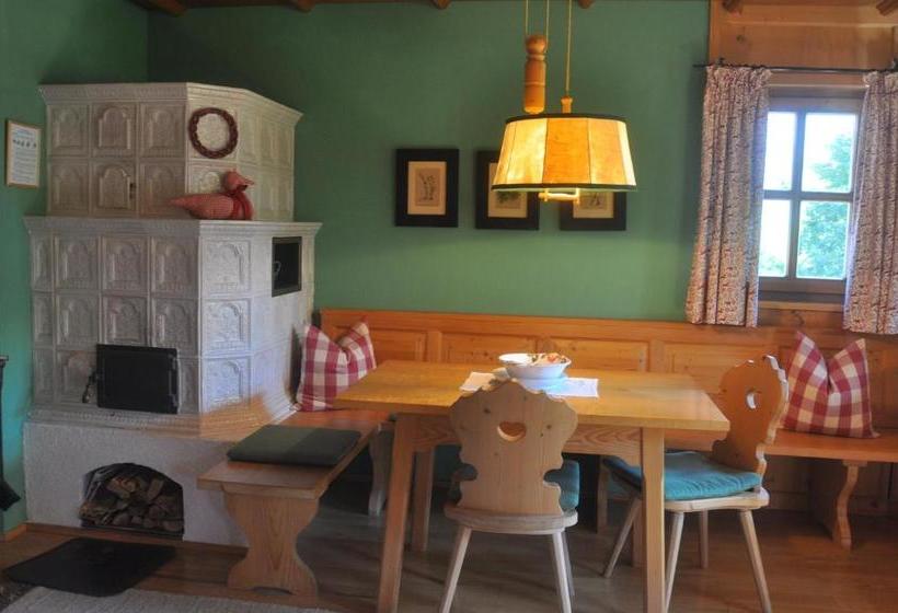 Romantikhotel Almtalhof