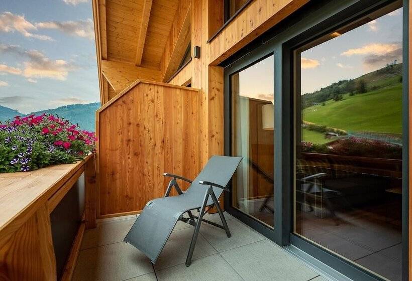 Alpenland Gerlos   Hotel & Breakfast