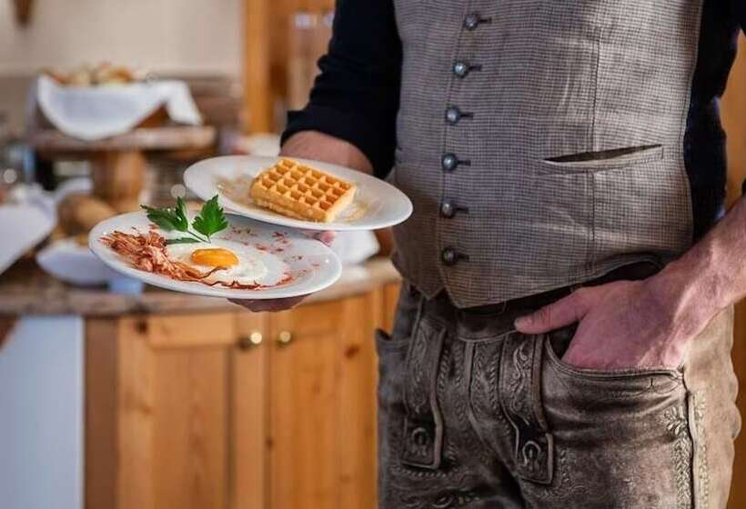 Alpenland Gerlos   Hotel & Breakfast