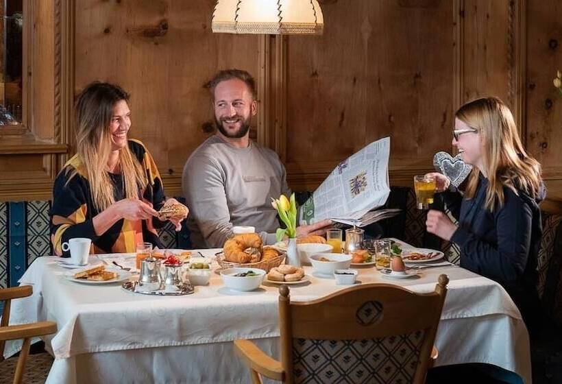 Alpenland Gerlos   Hotel & Breakfast