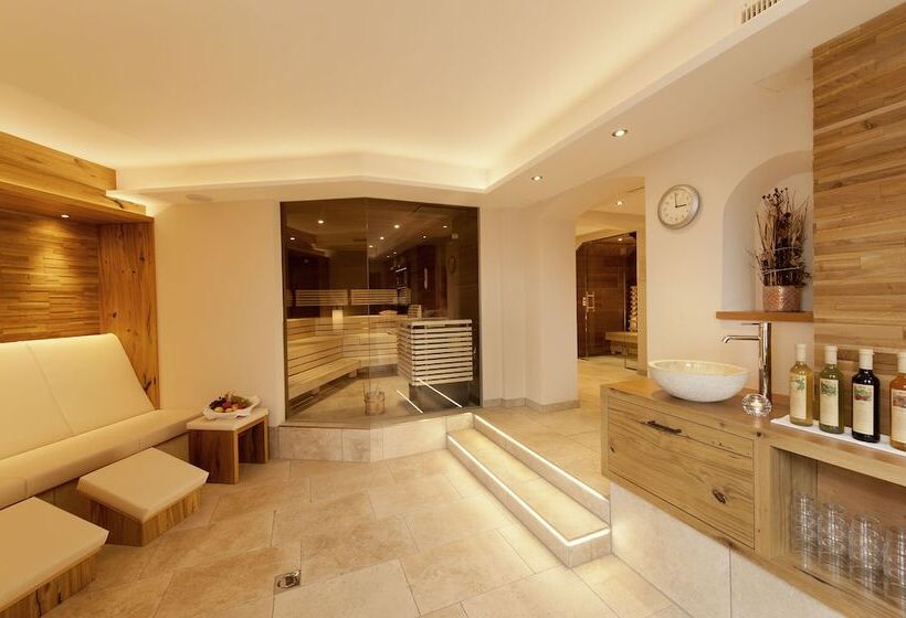 Alpenland Gerlos   Hotel & Breakfast