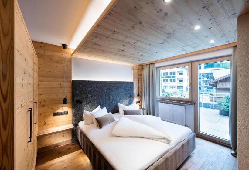 Alpenland Gerlos   Hotel & Breakfast