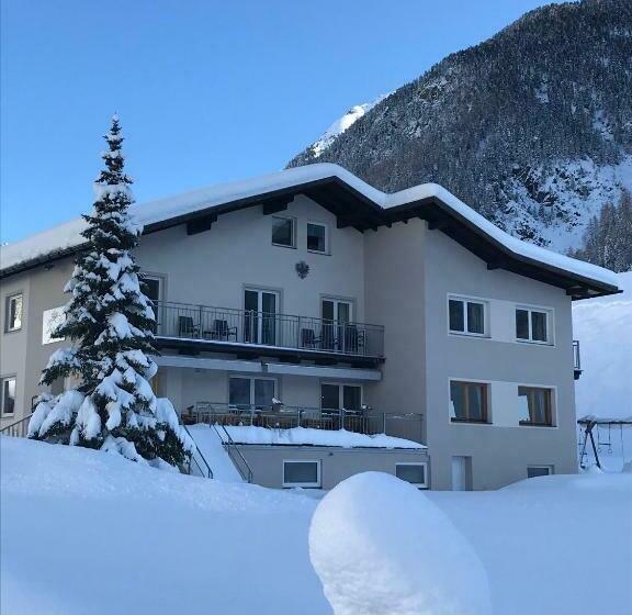 فندق Apart Tyrol